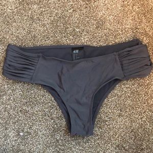 Never worn h and m swimsuit bottoms